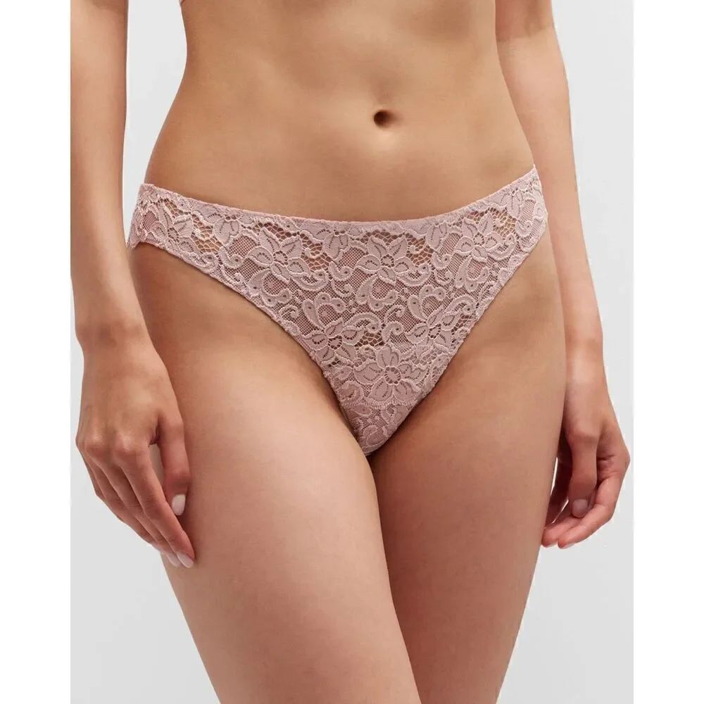 Hanro luxury moments lace underware pale pink NWT Luxury lingerie Size MEDIUM